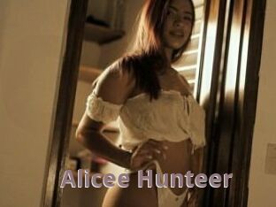 Alicee_Hunteer