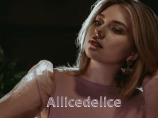 allicedelice Chienne Soumise