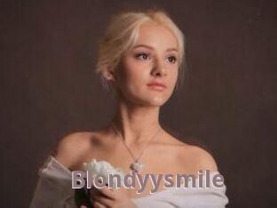 Blondyysmile