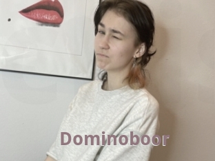 dominoboor Chienne Soumise