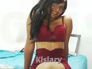 Kislary Chienne Soumise
