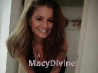 Macy_Divine