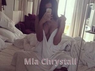 Mia_Chrystall