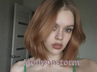 Mollyonstorm