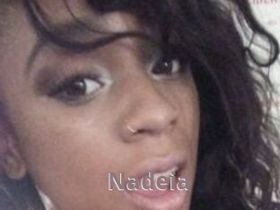 Nadeia Chienne Soumise