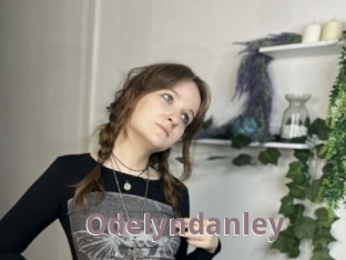 odelyndanley Chienne Soumise