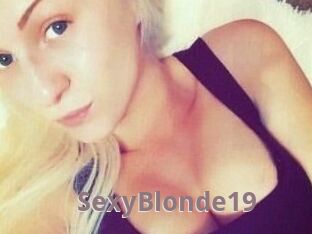 SexyBlonde_19