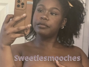 Sweetiesmooches
