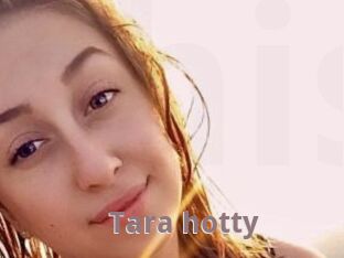 Tara_hotty