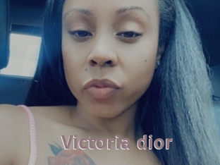 Victoria_dior