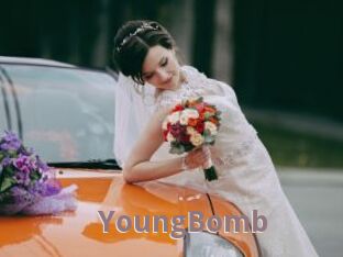 YoungBomb Chienne Soumise